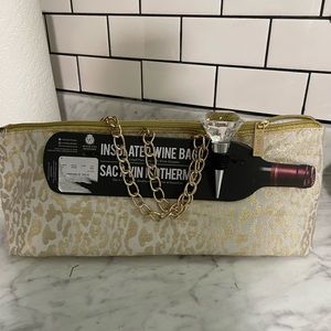 Brand New Insulated To Go Wine Bag